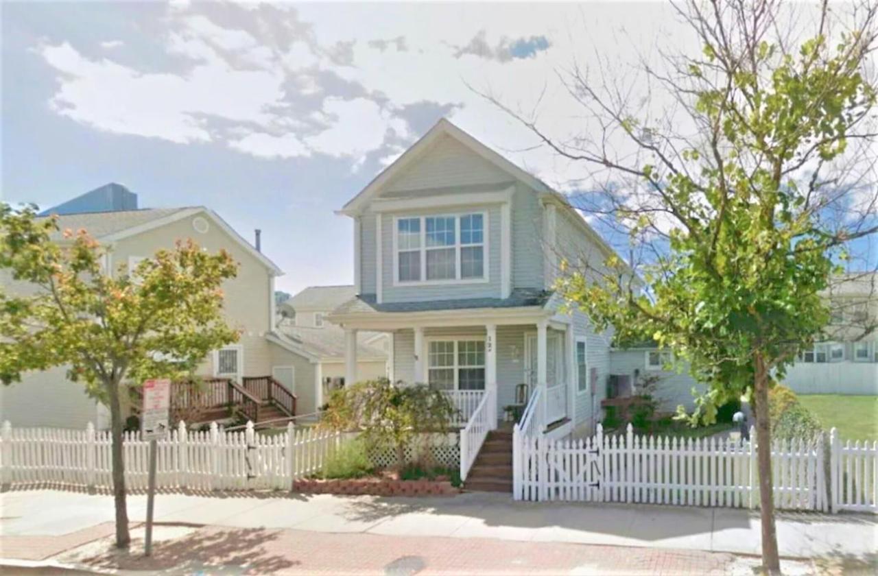 Amazing!!!! Luxury 5br, Steps To And Fun! Fully Renovated House! *